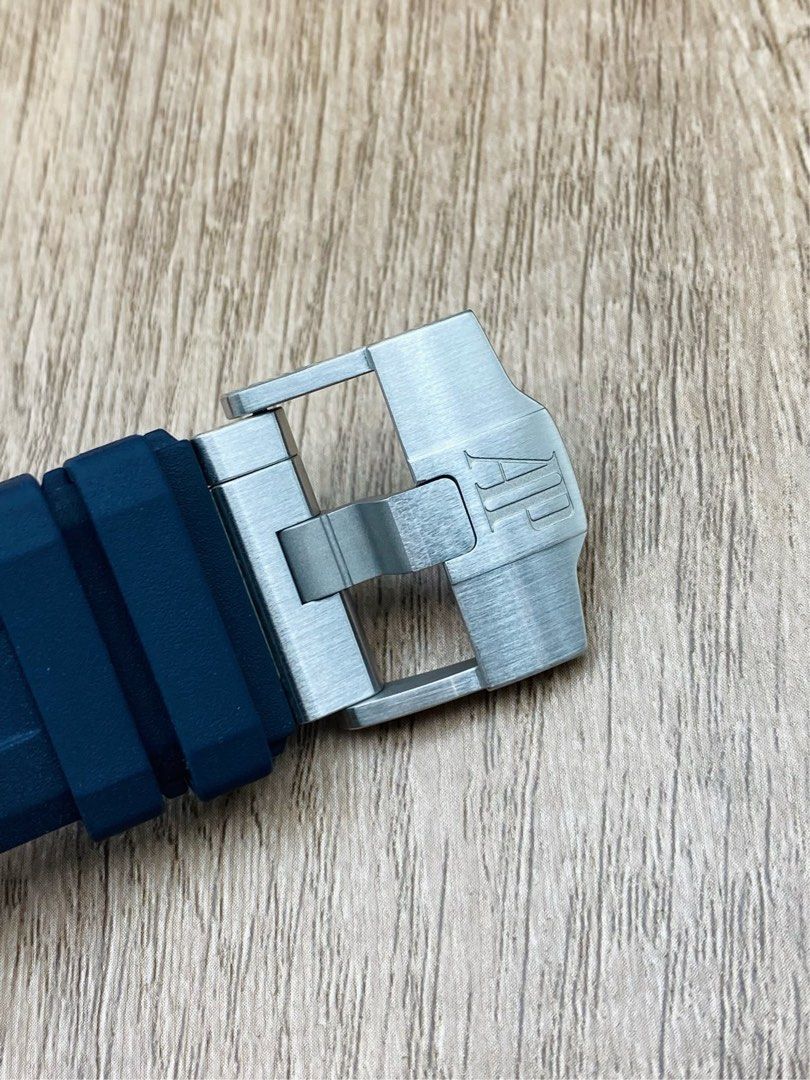 2022年 AP Royal Oak Offshore Diver (抵到喊)