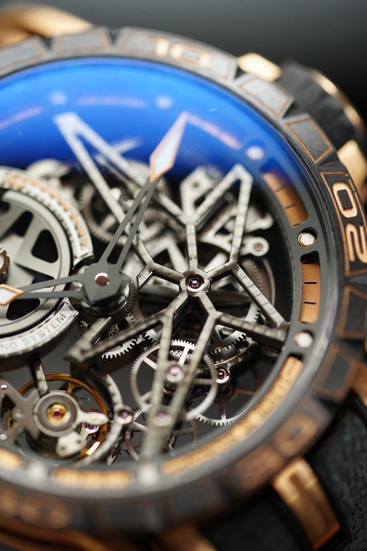 roger dubuis RDDBEX0647 (半價以下)