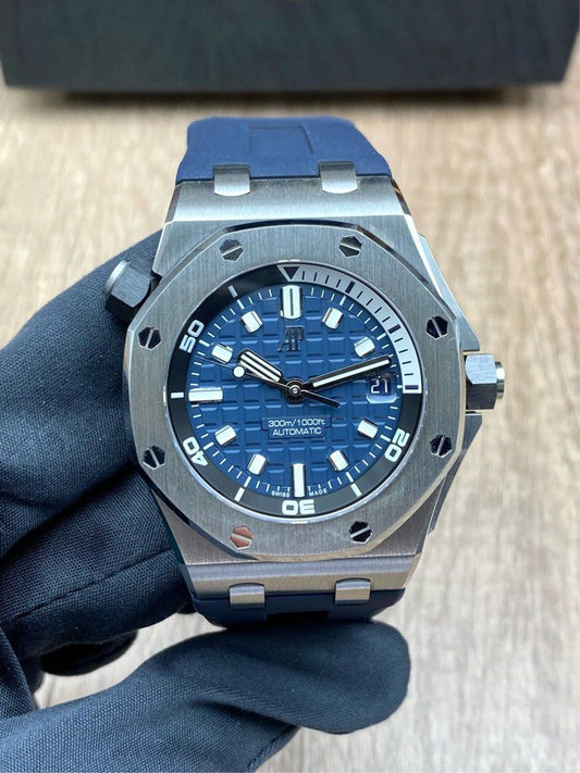 2022年 AP Royal Oak Offshore Diver (抵到喊)