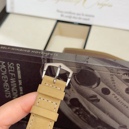 買PP啦喂！ 23年 99.99新 patek philippe PP新款 5226G-001