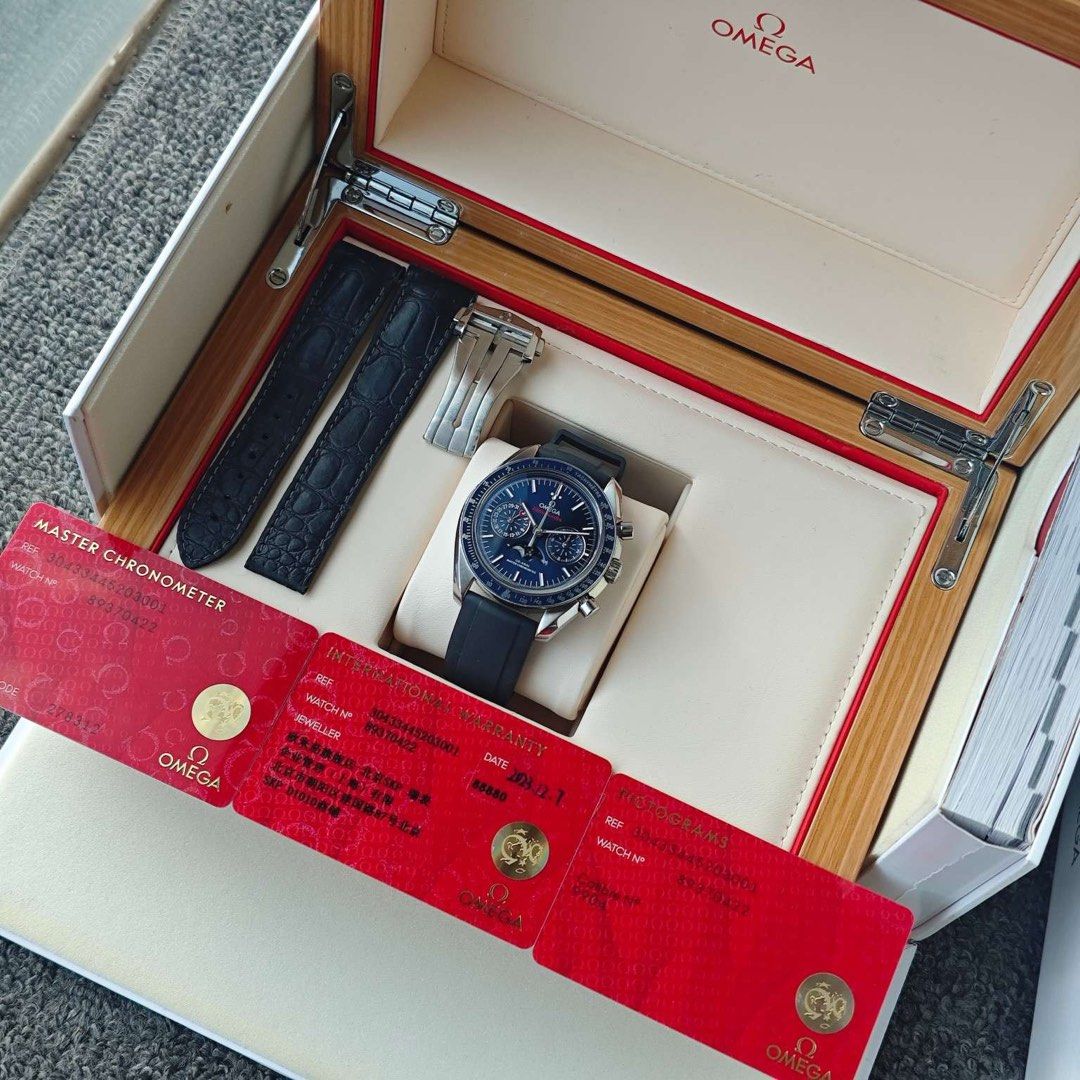 23年全套 99新兩帶 Omega Speedmaster Moonphase 超霸系列 月相 304.33.44.52.03.001 (近六折)