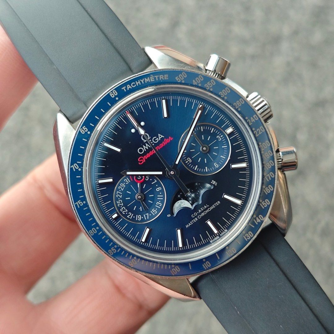 23年全套 99新兩帶 Omega Speedmaster Moonphase 超霸系列 月相 304.33.44.52.03.001 (近六折)