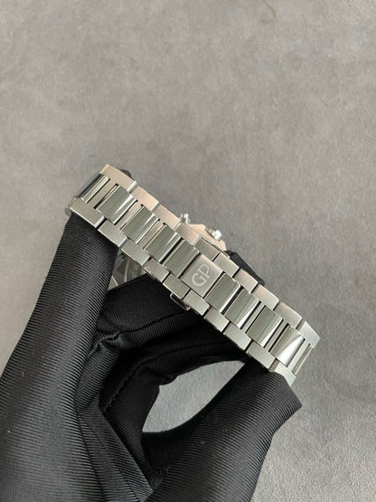 芝柏 Girard Perregaux Laureato

81020-11-431-11A GP03300