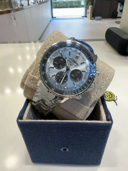 B01機芯 Breitling Navitmer 計時AB0138241C1P1