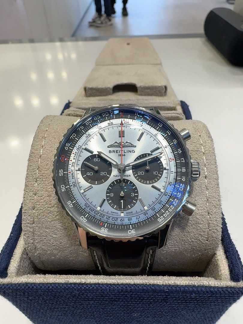 B01機芯 Breitling Navitmer 計時AB0138241C1P1