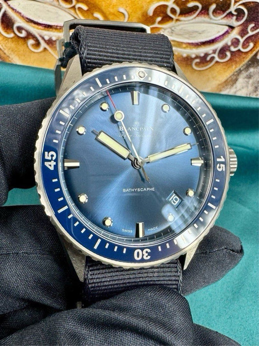 Blancpain 50噚 50 Fathoms 5000-0240-NAOA (抵無可抵 價錢反晒質素)