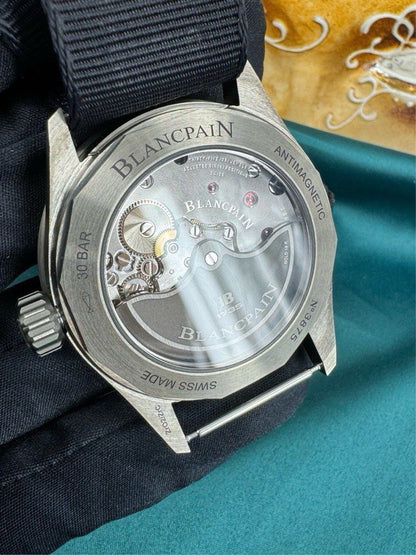 Blancpain 50噚 50 Fathoms 5000-0240-NAOA (抵無可抵 價錢反晒質素)