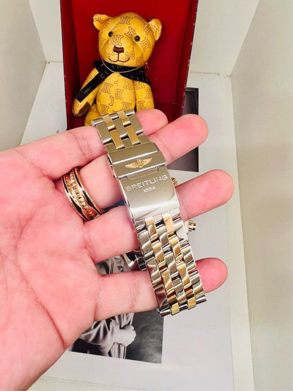 Breitling 間金黑 CB011012.B957 (百年靈)