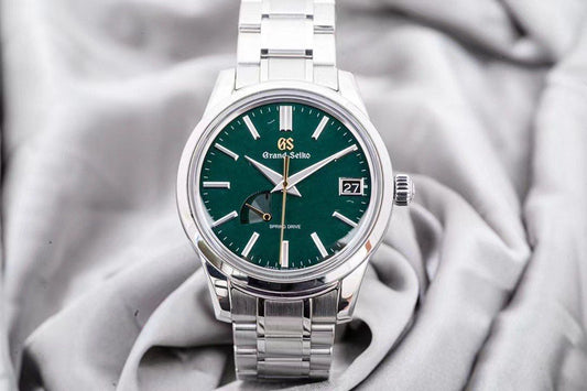 Grand seiko SBGA453G Spring Drive (極近新 全套)