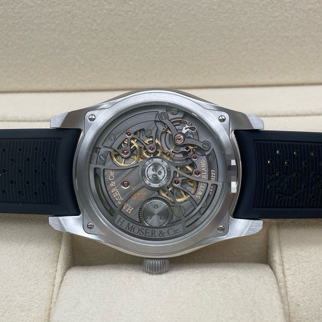 H. Moser Pioneer 3201-1201 (全套全新 我的最愛)
