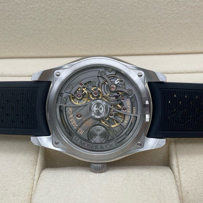 H. Moser Pioneer 3201-1201 (全套全新 我的最愛)