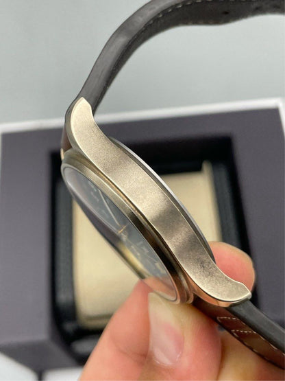 IWC Pilot 系列 IW326802 綠色盤面 青銅 bronze (全套)