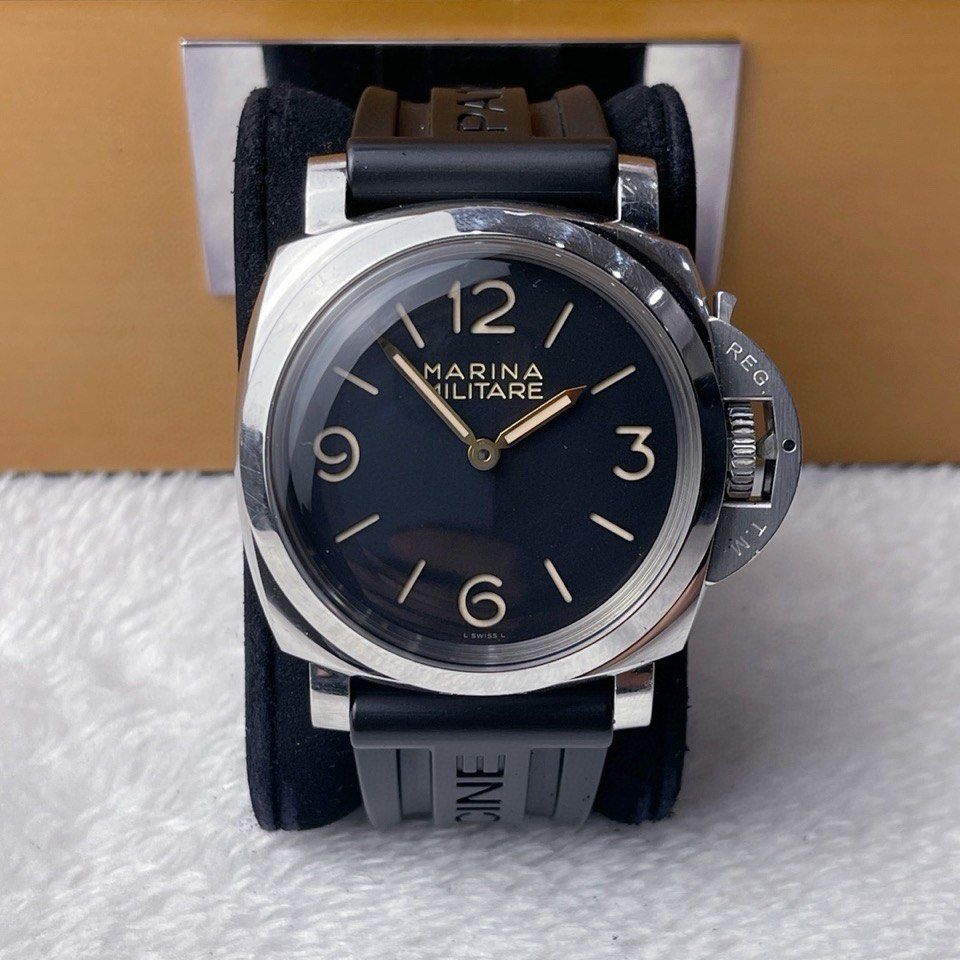 Panerai PAM00673