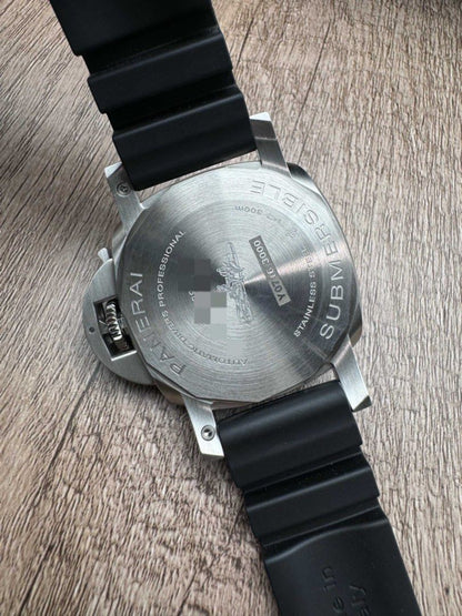 Panerai SUBMERSIBLE PAM02683