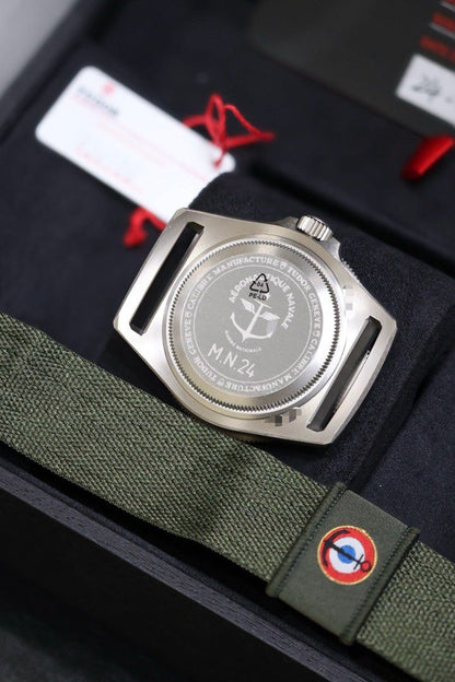 Tudor 2542G247NU (唔使排隊)
