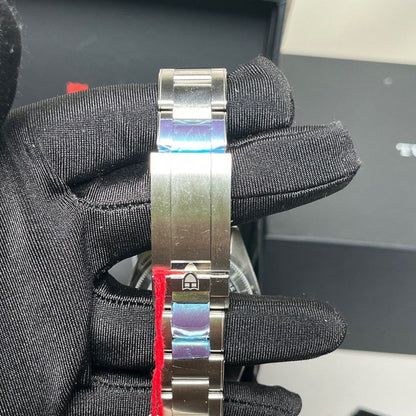 Tudor Black Bay Pro 79470 -0001