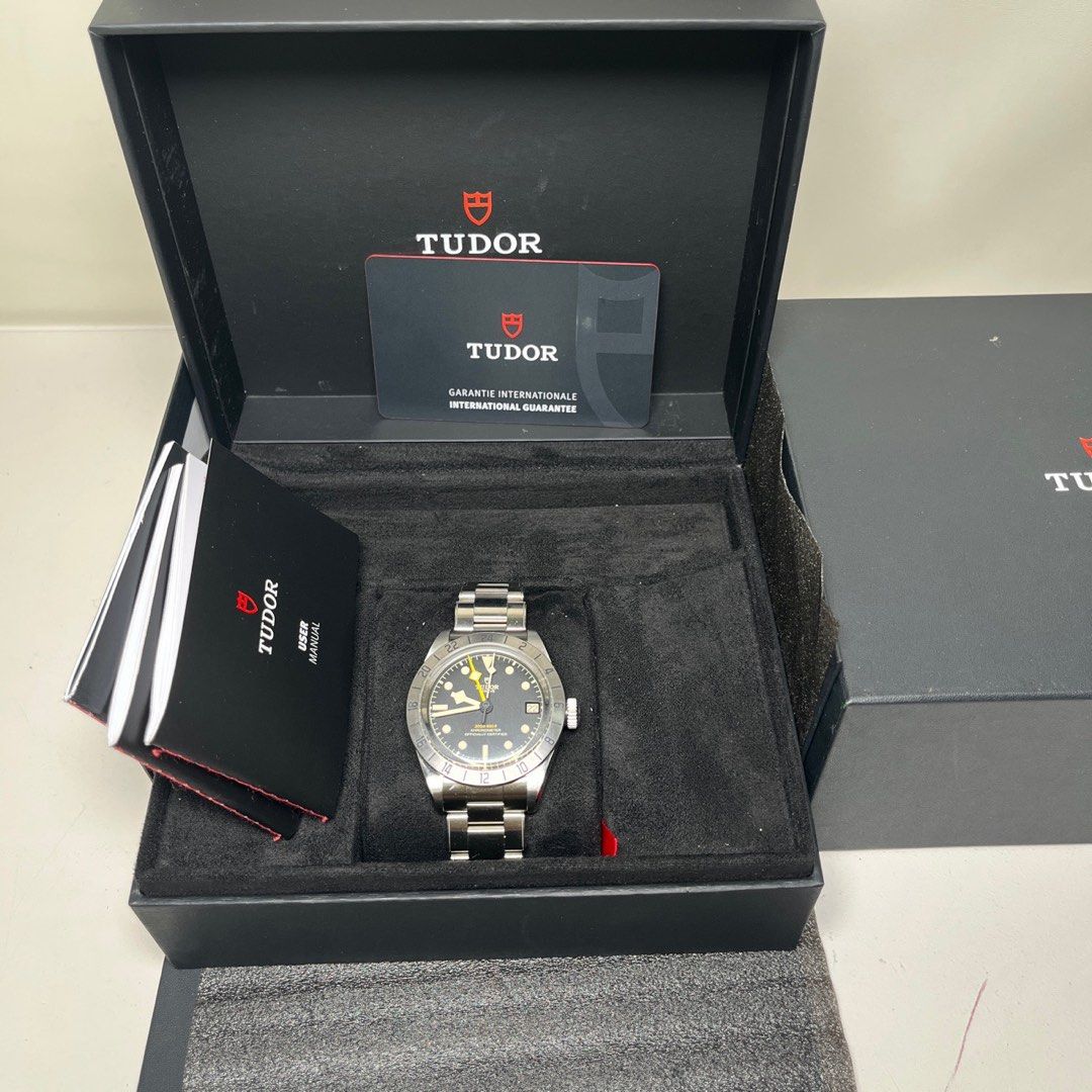 Tudor Black Bay Pro 79470 -0001