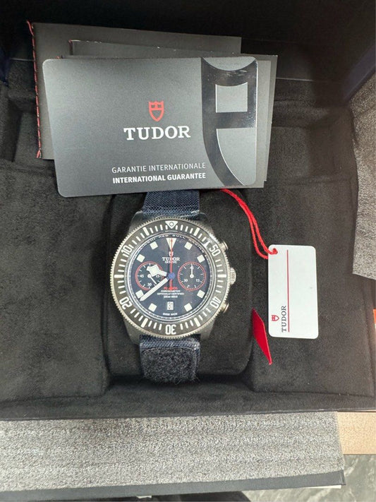 Tudor FXD 計時 25807kn 25807 (全套 未用 紅牛)