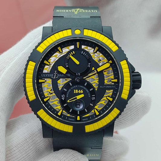 ULYSSE NARDIN 263-92B4-3C/924 (未使用品 用色大膽)